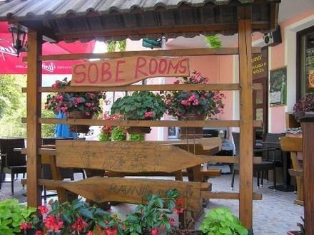 Okrepcevalnica Kurn'K Bed and Breakfast Cerkno Exterior foto